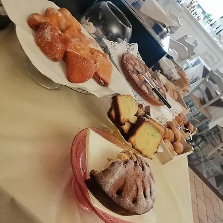 Hotel La Dimora Del Faro 4*