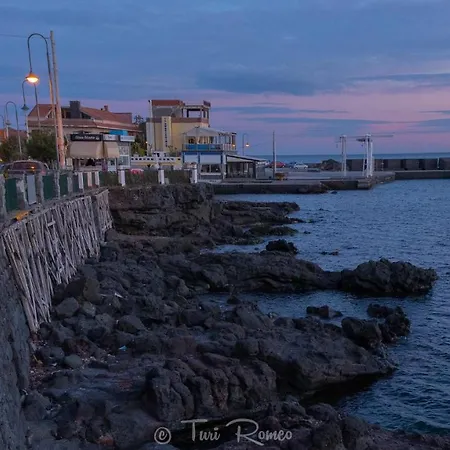 Hotel La Dimora Del Faro Acireale