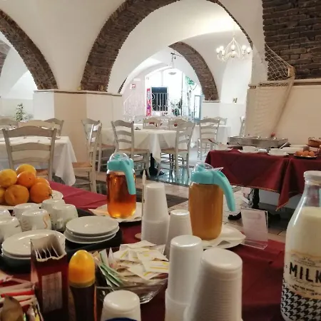 Hotel La Dimora Del Faro 4*